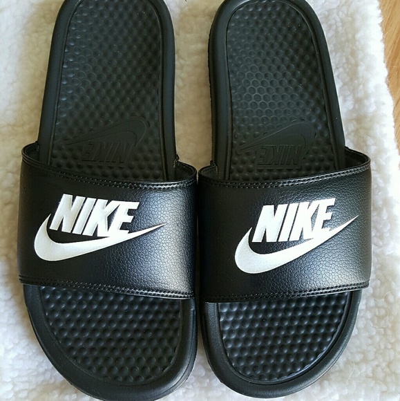 Nike Shoes - NIKE SLIDES